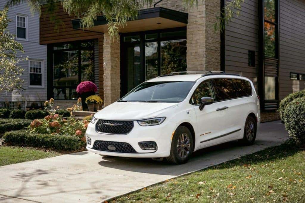 Chrysler Pacifica Minivan